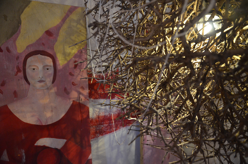 puf蚯蚓氏の作品が展示されるトイレ