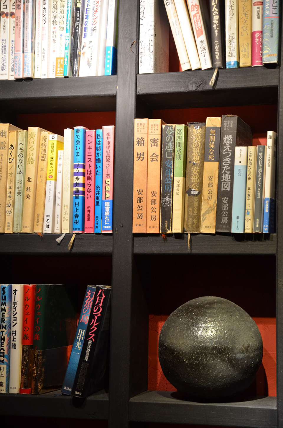 一坪余りのミニライブラリーだが・・・